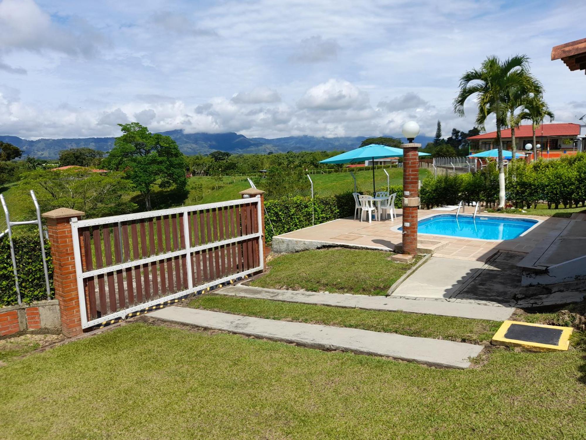 Finca La Bilbaina # 4 Villa Pueblo Tapao Szoba fotó
